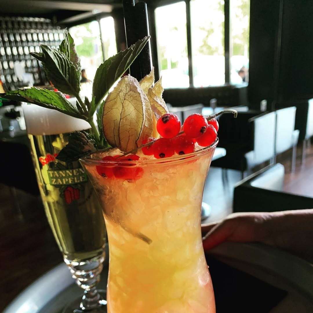 MultiKulti Shisha Lounge - Stilvoller Barbereich